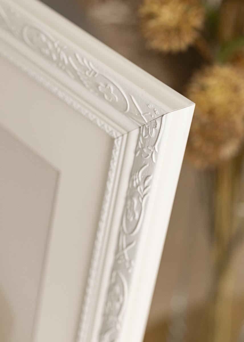 Cadre 50x50 blanc baroque couleur pas cher. Cadre photo 50x50 blanc baroque  couleur - Destock Cadre