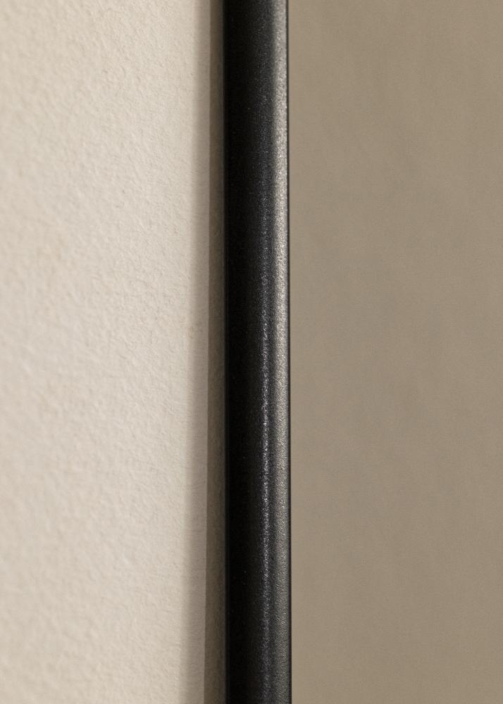Cadre Visby Noir 70x100 cm - Passe-partout Blanc 62x93 cm