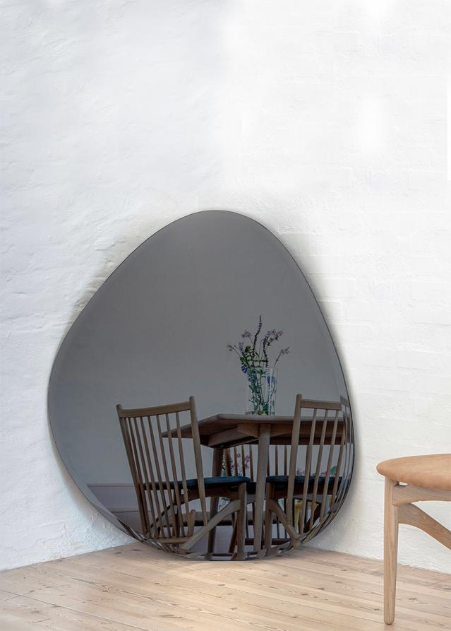 Miroir Shape Big Warm Grey 95x110 cm