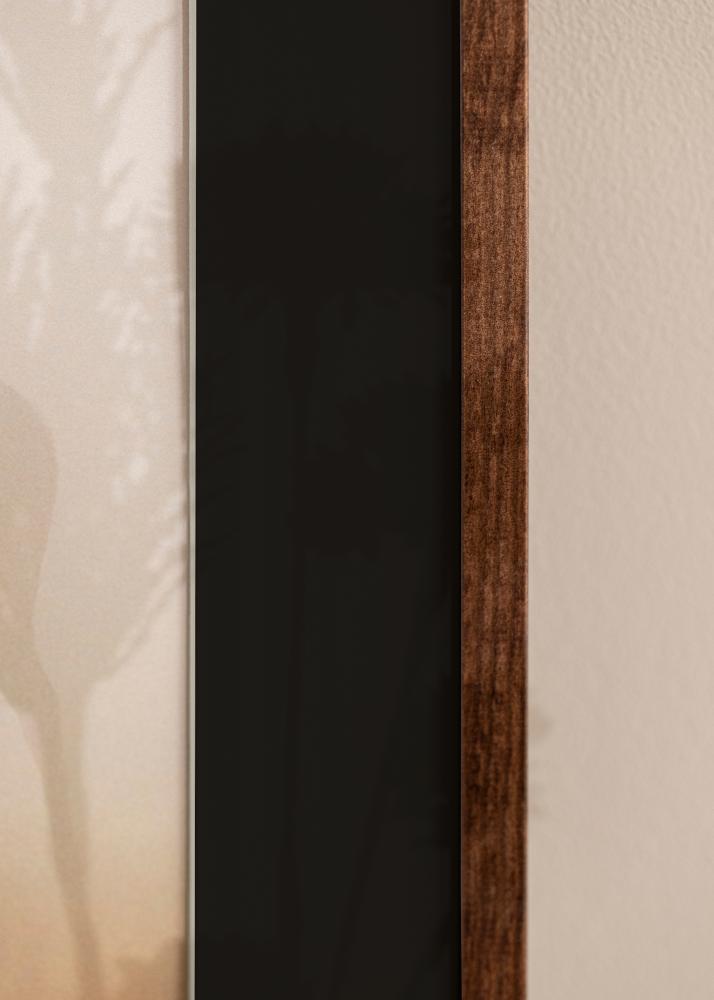Cadre Galant Noyer 40x40 cm - Passe-partout Noir 32x32 cm