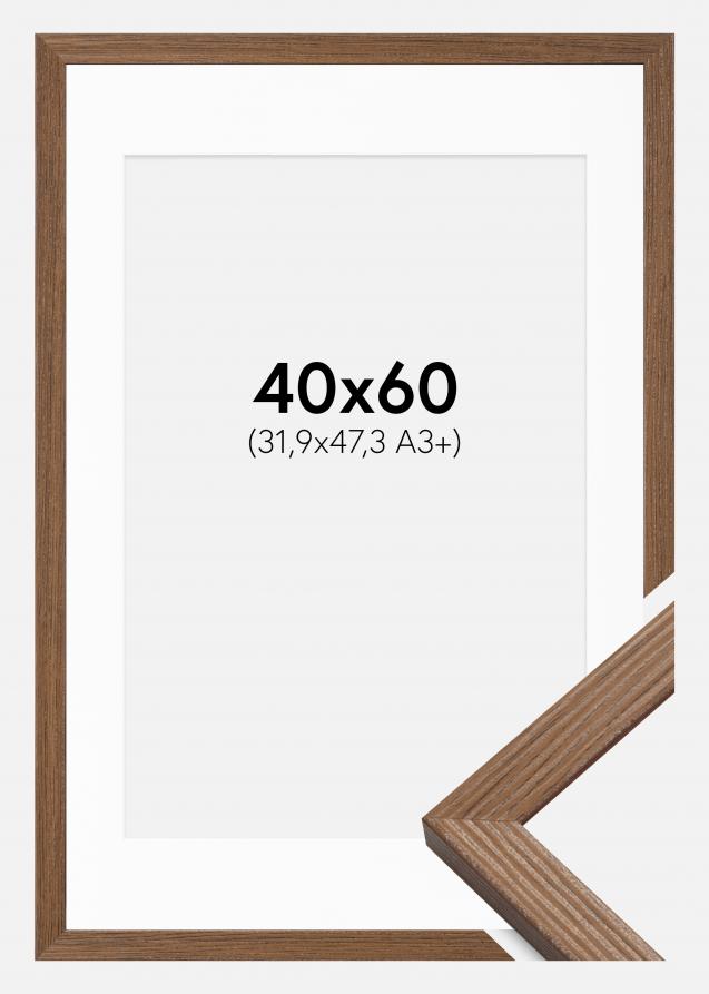 Cadre Fiorito Chêne Foncé 40x60 cm - Passe-partout Blanc 32,9x48,3 cm (A3+)
