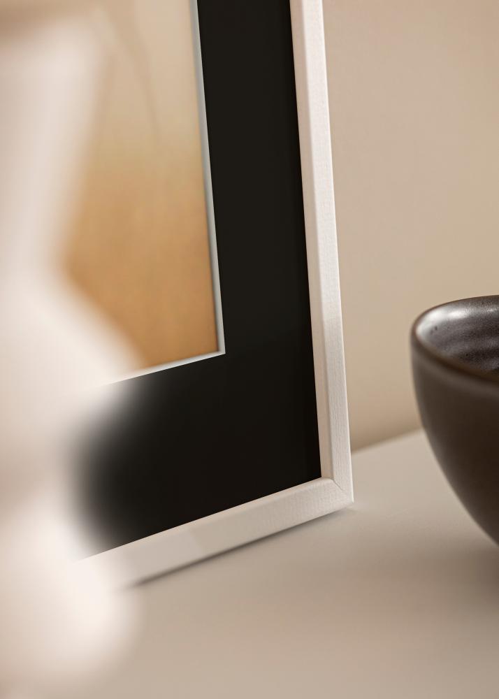 Cadre Kaspar Blanc 50x70 cm - Passe-partout Noir 33x56 cm