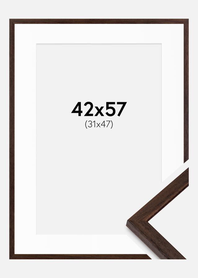 Cadre Edsbyn Noyer 42x57 cm - Passe-partout Blanc 32x48 cm