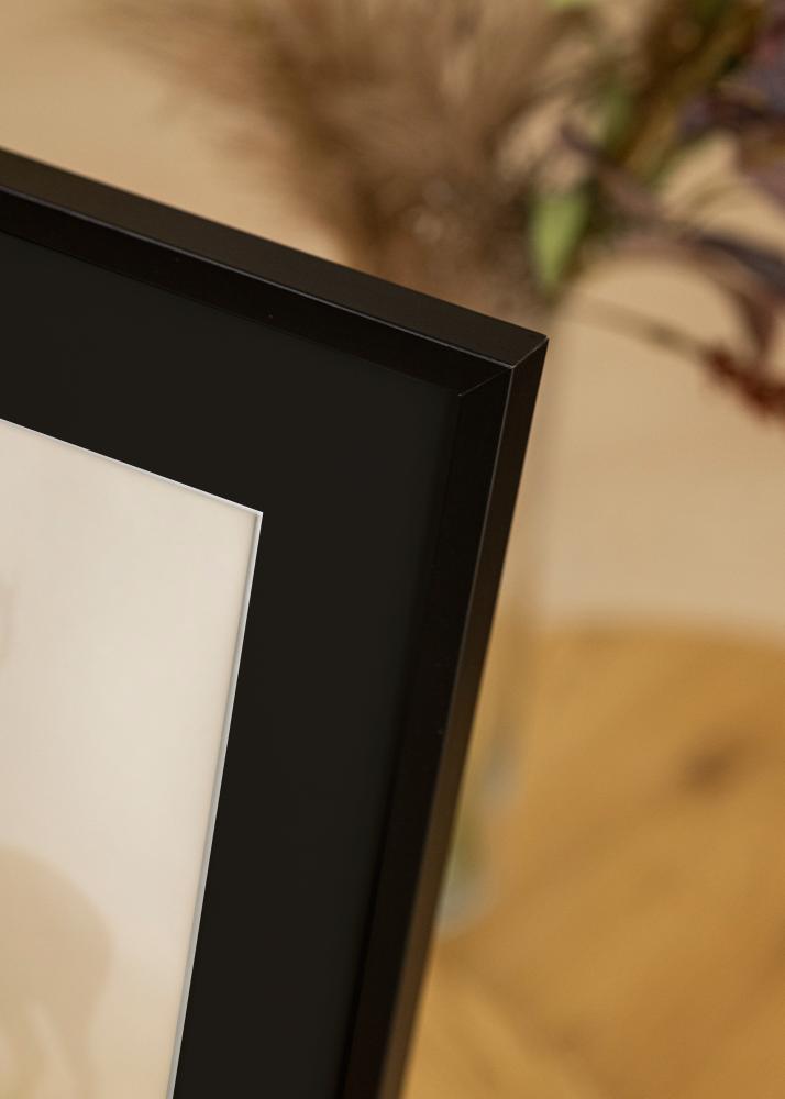 Cadre E-Line Noir 30x40 cm - Passe-partout Noir 20x28 cm