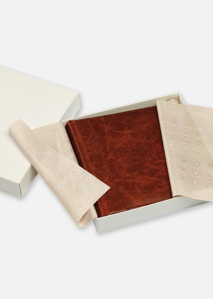 Madrid Album Brun - 30x31 cm (60 Pages brunes / 30 Feuilles)