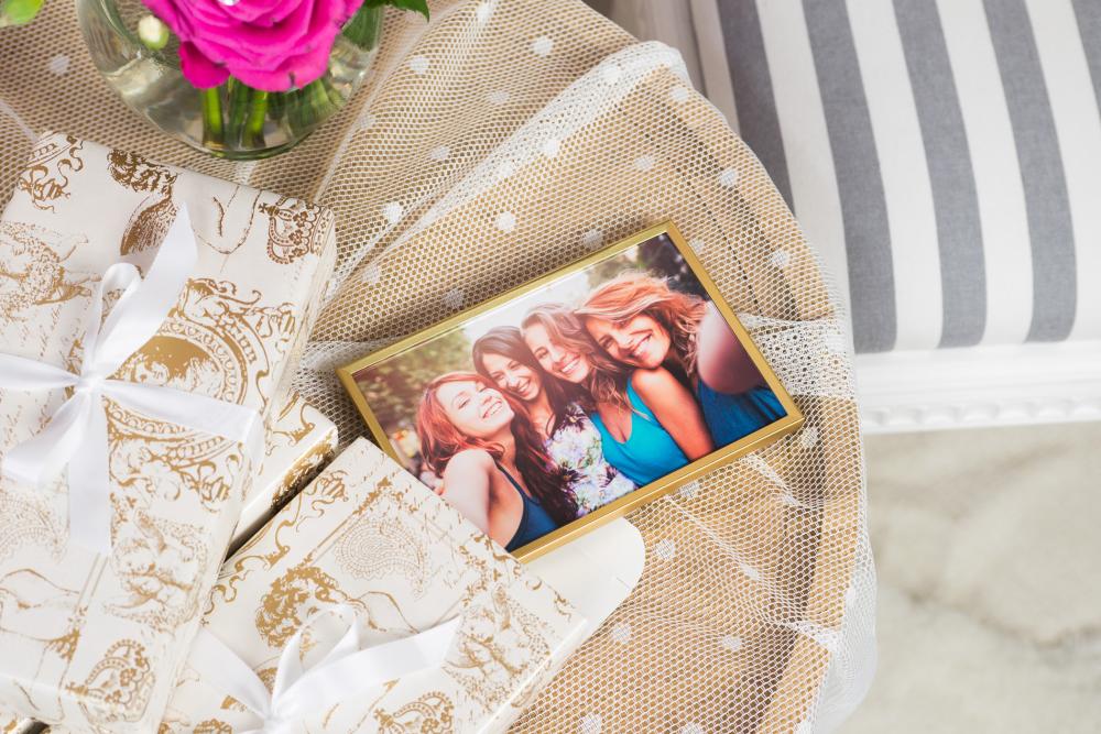 Cadre Métal Lisse Or 10x15 cm